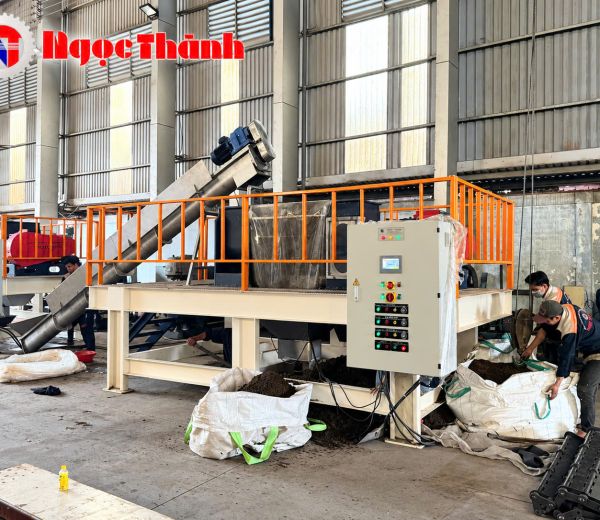 Máy vắt nước dạng trục vít công nghiệp 1-10 tấn/giờ